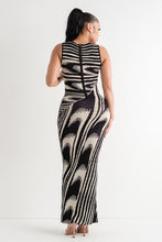 Load image into Gallery viewer, WAVE JACQUARD MAXI DRESS
