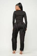 Load image into Gallery viewer, Crop Top And Fringes Detail Pants Set
