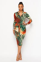 Load image into Gallery viewer, Chel&#39;s Printed Long Sleeve Midi Dress
