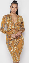 Load image into Gallery viewer, Chel&#39;s Chain Printed Midi Dress
