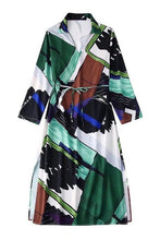 Load image into Gallery viewer, Green Printed Long Sleeve Collard Tunic Dress
