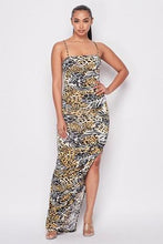Load image into Gallery viewer, Chel&#39;s Ruched Maxi Dress
