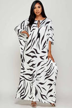 Load image into Gallery viewer, Chel&#39;s Long Sleeve Midi Dress
