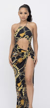 Load image into Gallery viewer, PRINTED MAXI DRESS WITH NECK CHAIN
