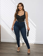 Load image into Gallery viewer, Chel&#39;s Welt Pocket High Rise Skinny Jeans
